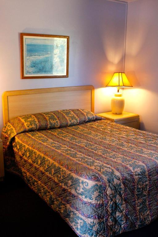 Homestead Motel San Luis Obispo Room photo