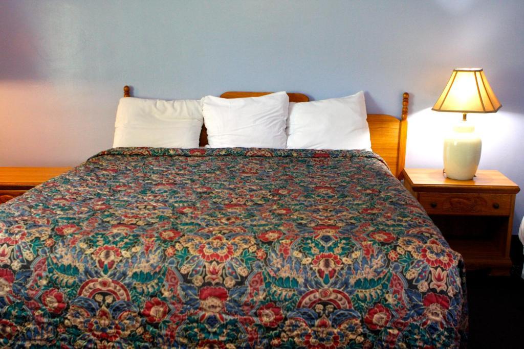 Homestead Motel San Luis Obispo Room photo